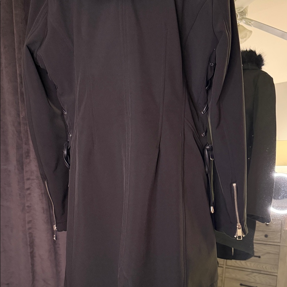 Guess Jacket - Picture 14 of 17